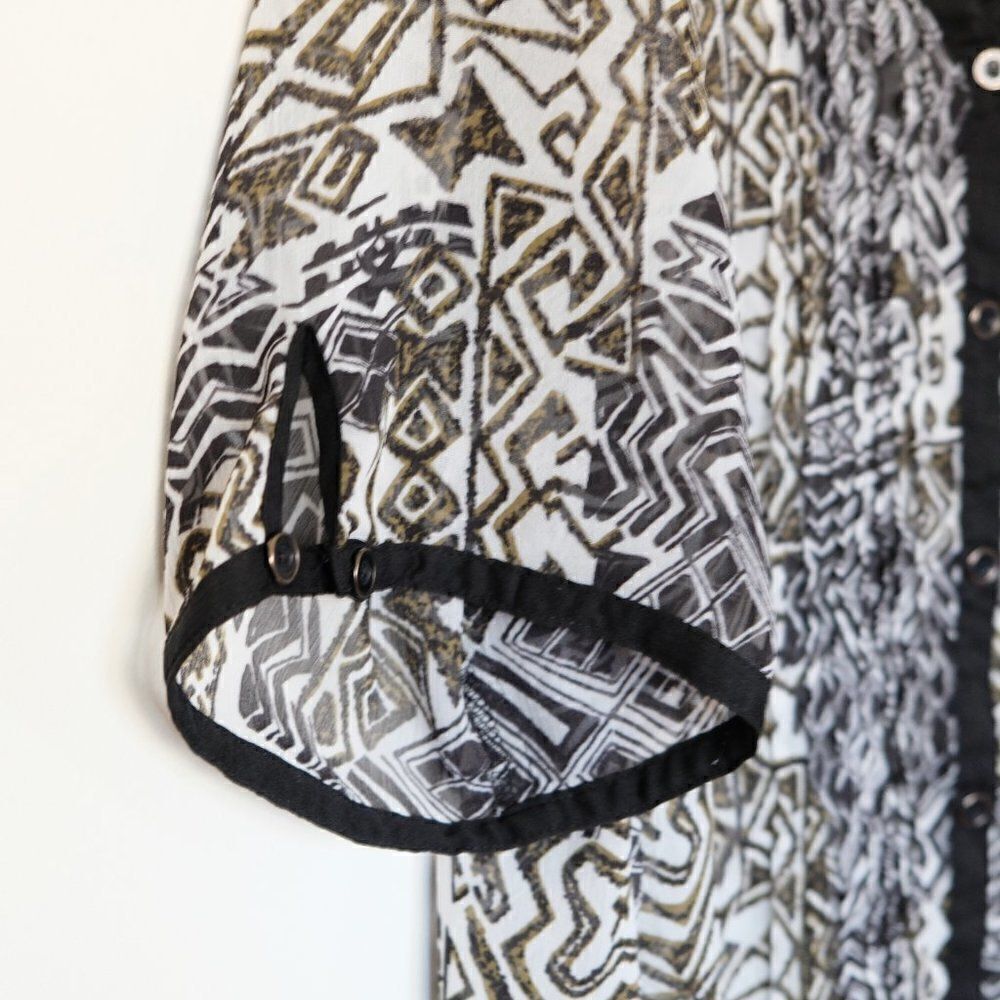 Reitmans PLUS sheer top blouse - Picture 9 of 11